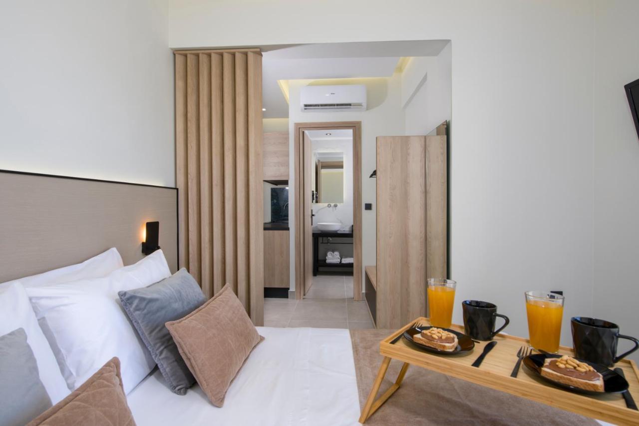 Varouxakis Hotel Platanés Buitenkant foto