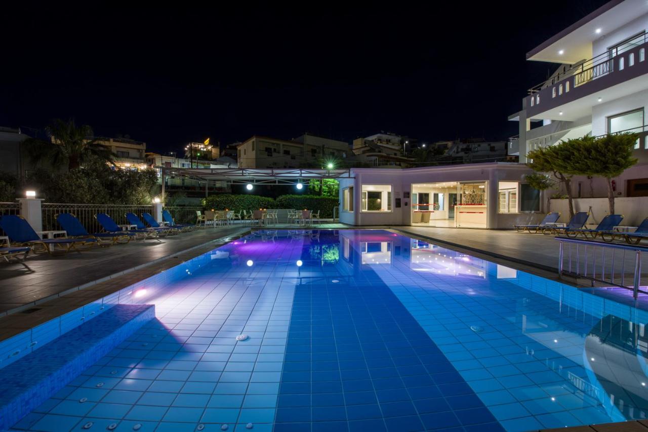 Varouxakis Hotel Platanés Buitenkant foto