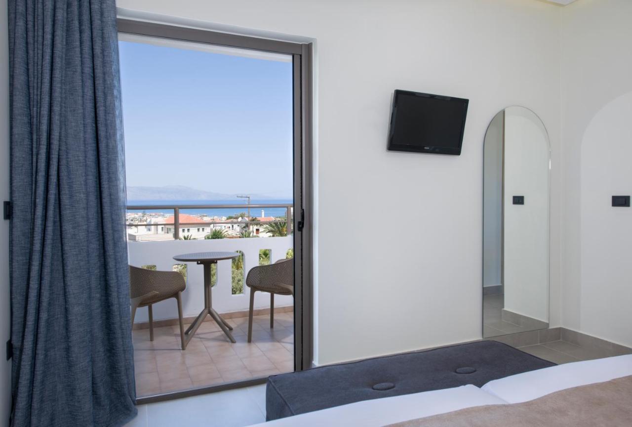 Varouxakis Hotel Platanés Buitenkant foto