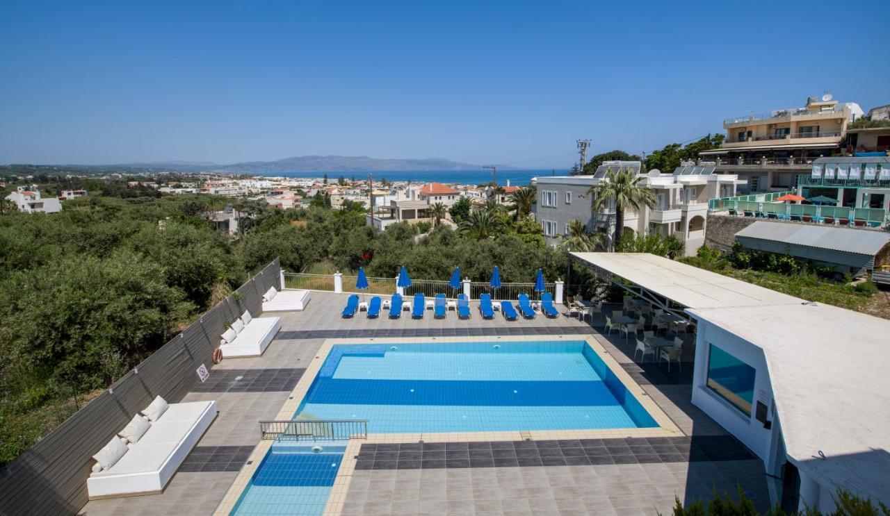 Varouxakis Hotel Platanés Buitenkant foto